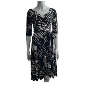 Diane Von Furstenberg Iconic Long Silk Wrap Dress 3/4 Sleeve Size 12 Black White